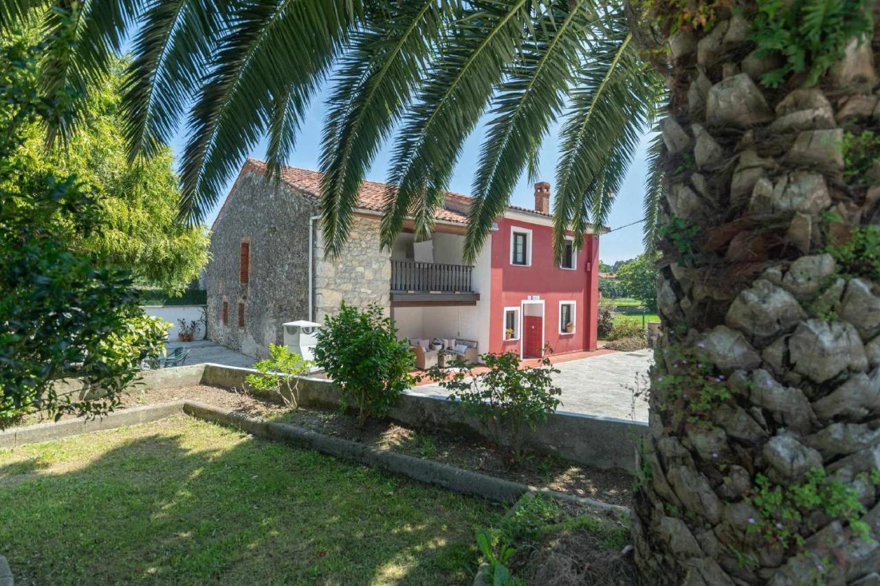Вилла Casa La Venta De Pedro Рибадеселья Экстерьер фото